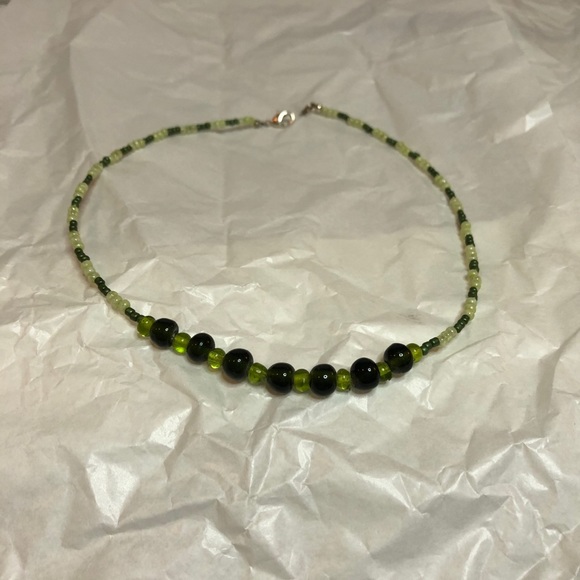 Two green beaded chokers - Picture 2 of 7